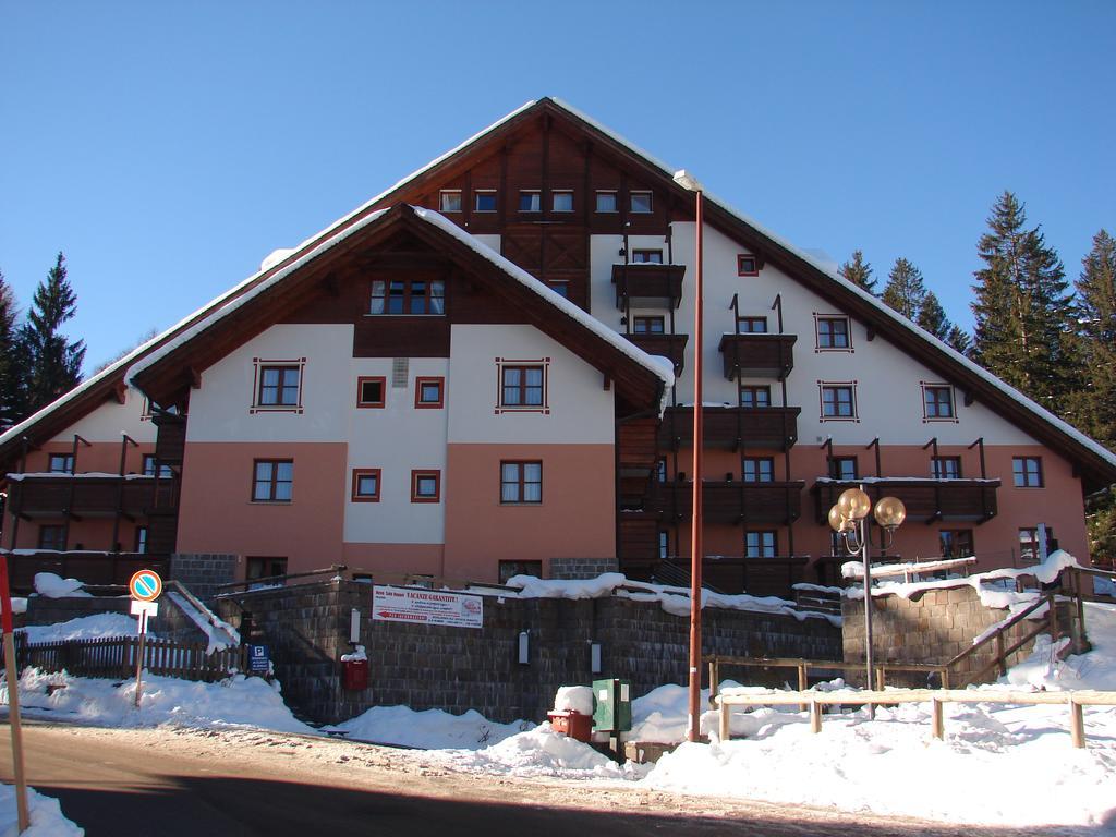 Resort Nevesole 3*